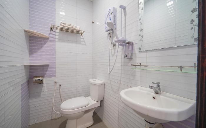 CMN Hotel & Homestay