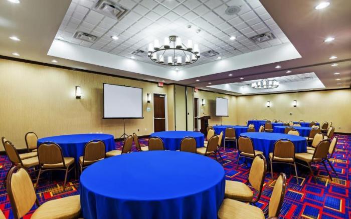 Clarion Hotel