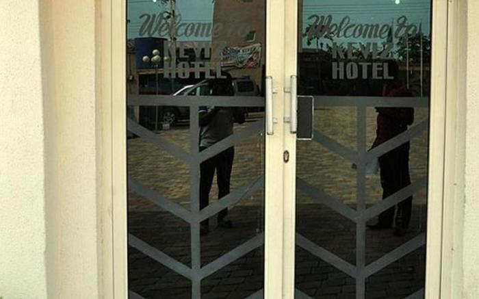 Keviz Hotels 
