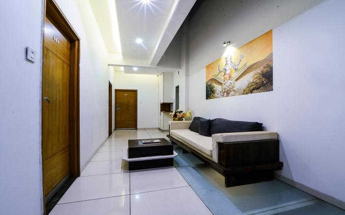 Hotel Sri Sri Executive Lodging