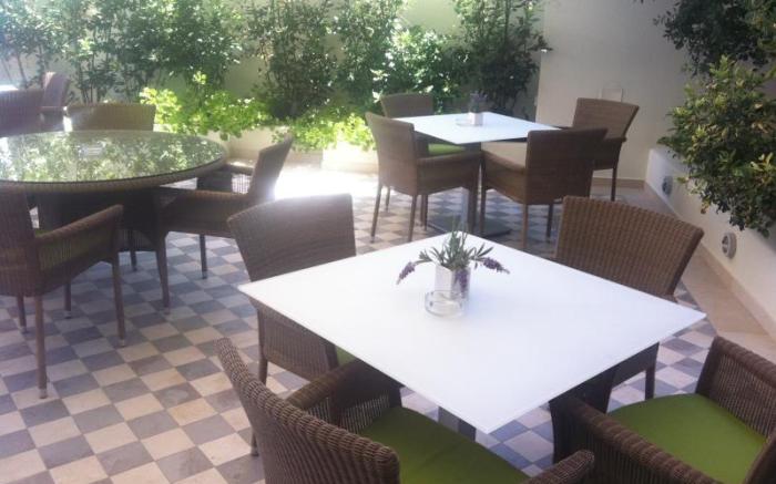 Atrion Hotel