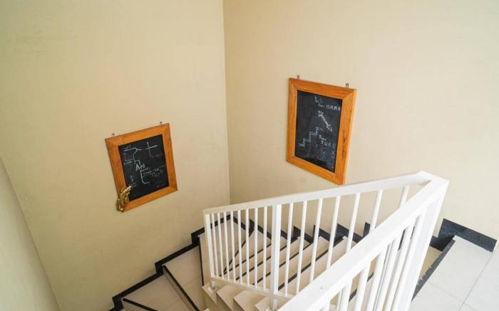 RedDoorz Syariah near Suncity Mall Sidoarjo