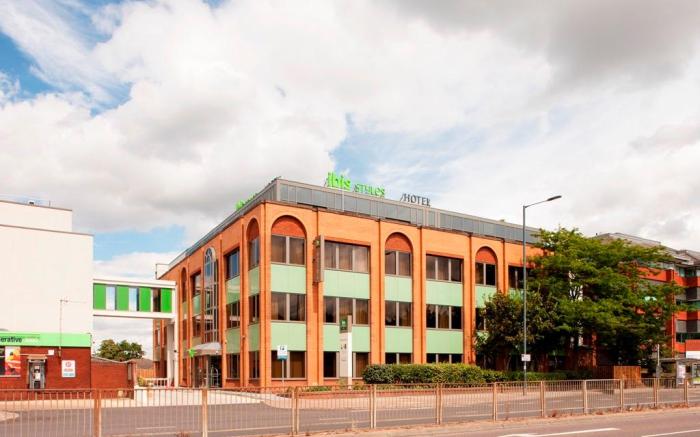 ibis Styles London Heathrow Airport
