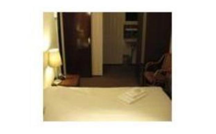 Hotel Carillon