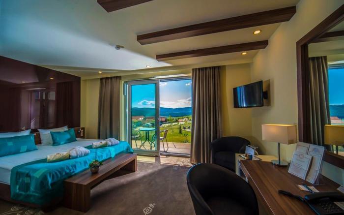 Castellum Hotel Holloko