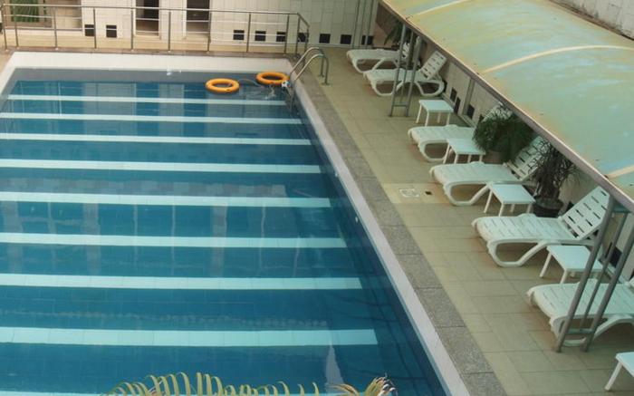 Royalview Hotel and Suites