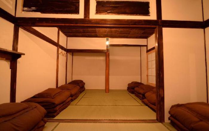 Hakone Guesthouse toi