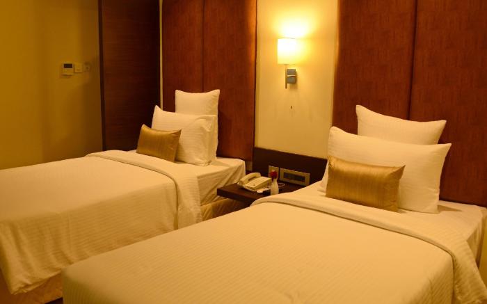 Blu Iris Hotel