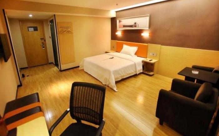 7 Days Premium Nanjing Gaochun Beiling Road Branch