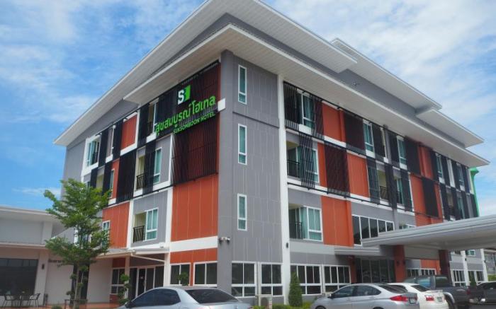 Suksomboon Hotel