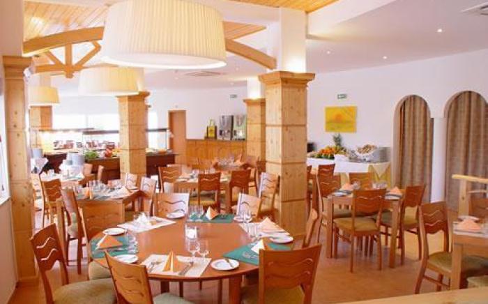 Luz Bay Hotel