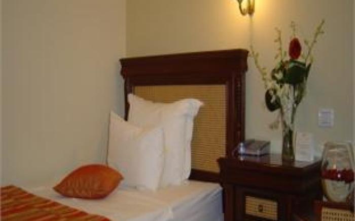 Atrium Hotel Ateneu City Center