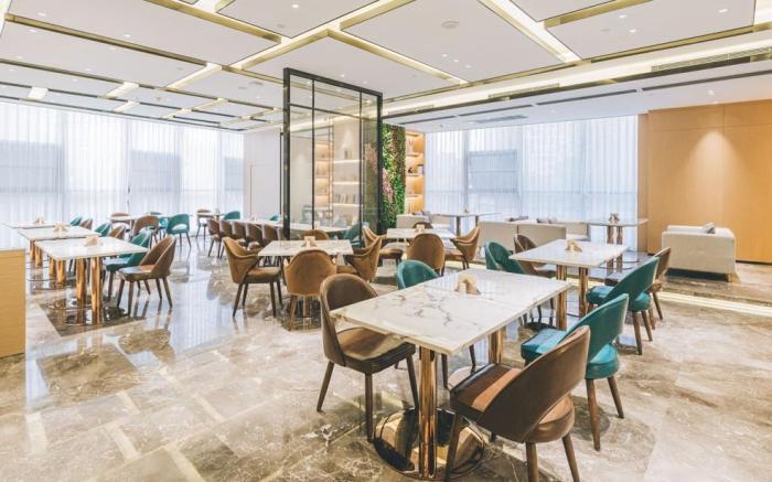Atour Hotel Guiyang Century Shopping Center