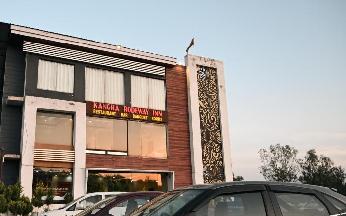 Hotel Kangra Rodeway Inn