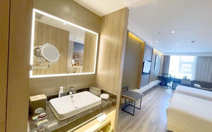 Atour Hotel Qingdao Wusi Square Yunxiao Road