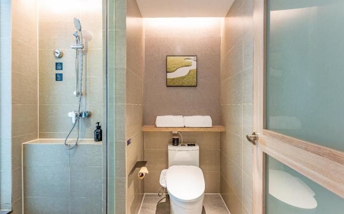 Hangzhou West Lake Hubin Yintai Atour Hotel                                                 