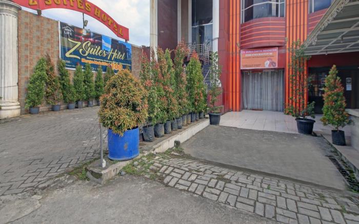 Z Suites Hotel