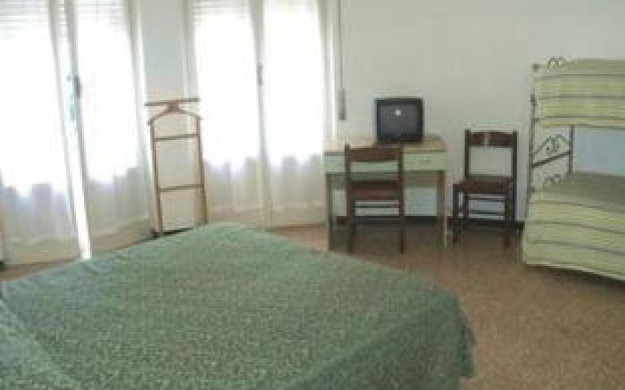 Hotel Mignon 50 MT DALLA SPIAGGIA E DALL'ISOLA PEDONALE