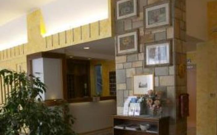 Hotel Alpi