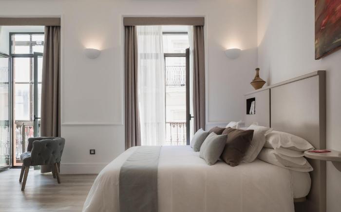 Puerta Catedral Holiday Suites