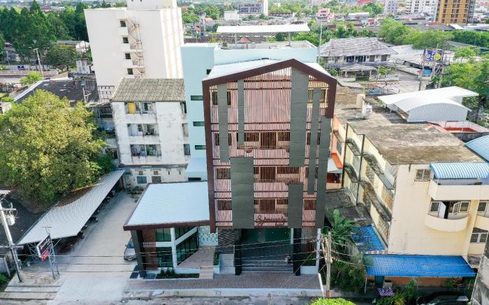 SJ Miracle Hotel