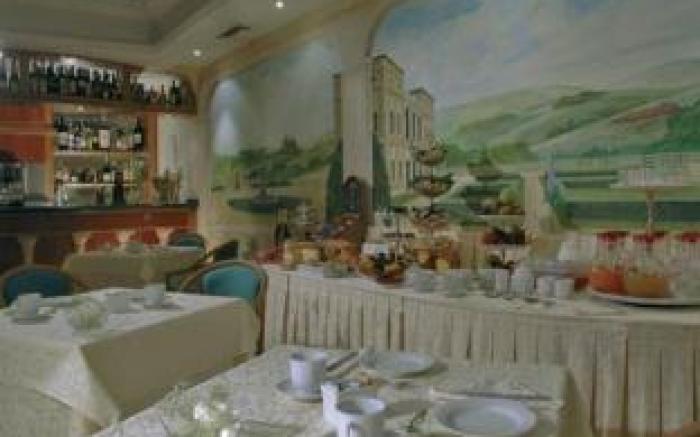 Colonna Hotel