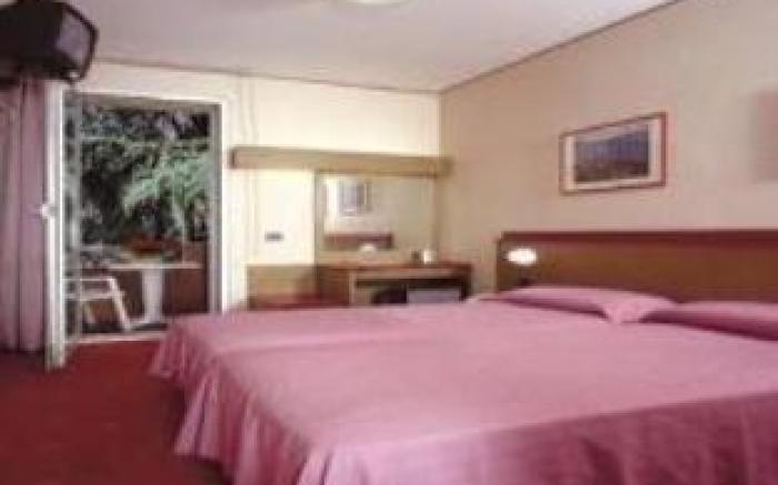 Hotel La Perla - Bike Hotel
