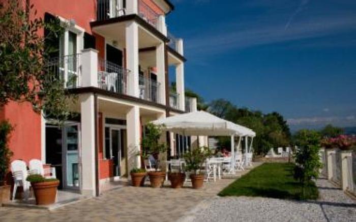 Le Ville Relais