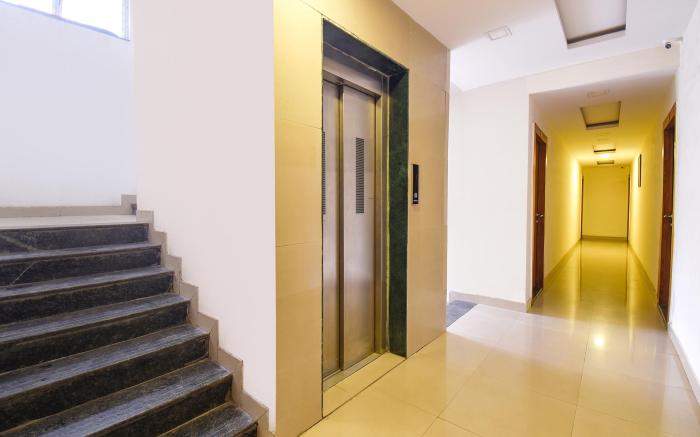 FabExpress Comfort Executive - Nr. Butterfly Trampoline Park - Hinjawadi
