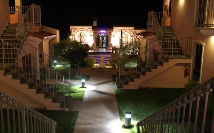 Hotel Ristorante Borgo La Tana
