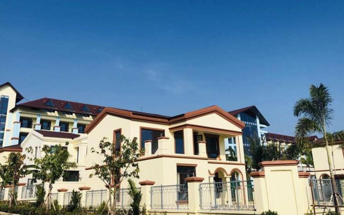 Sealong Bay Zhongqi Conifer Hotel