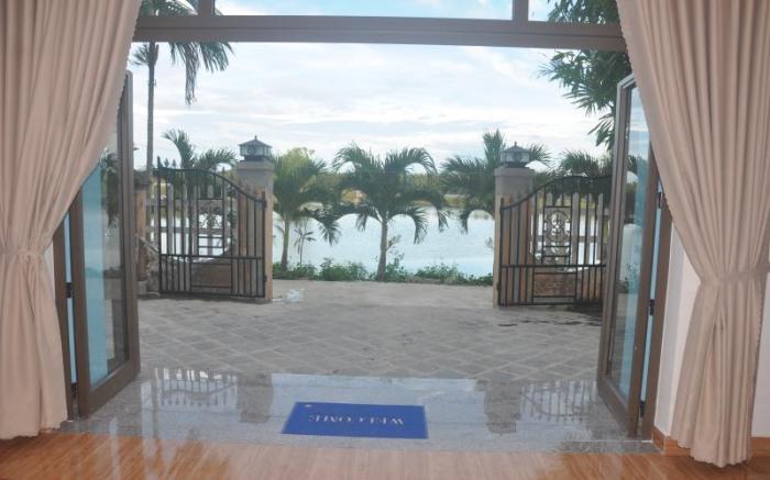 Tra Que Riverside Homestay