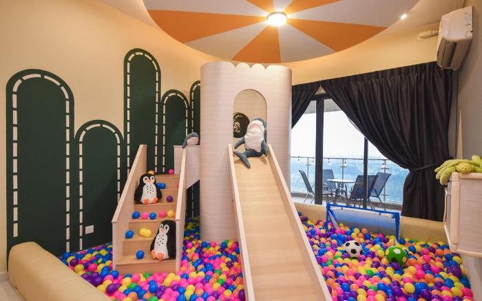 The Carousel Slide Playground & Ball Pool | 8 Pax!