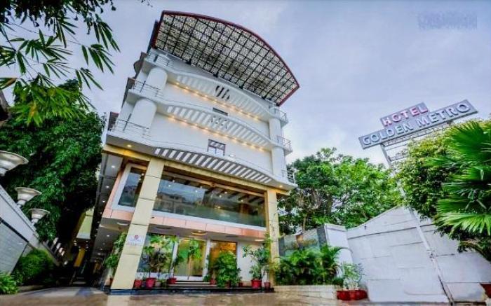 Golden Metro Hotel
