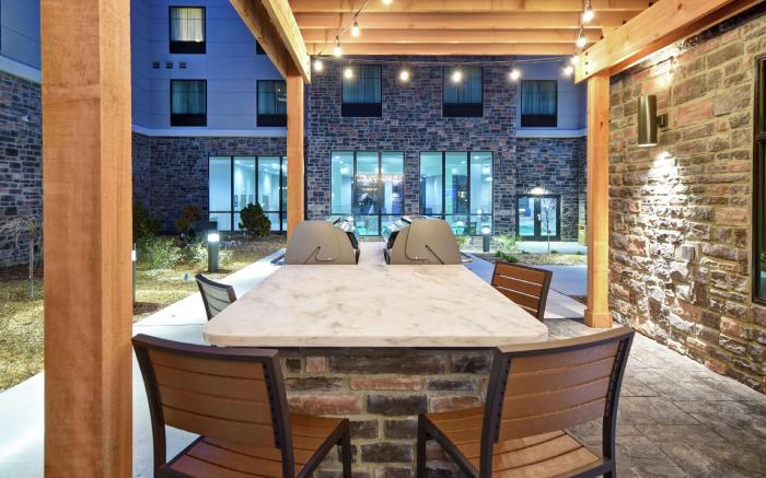 Homewood Suites by Hilton Orange New Haven