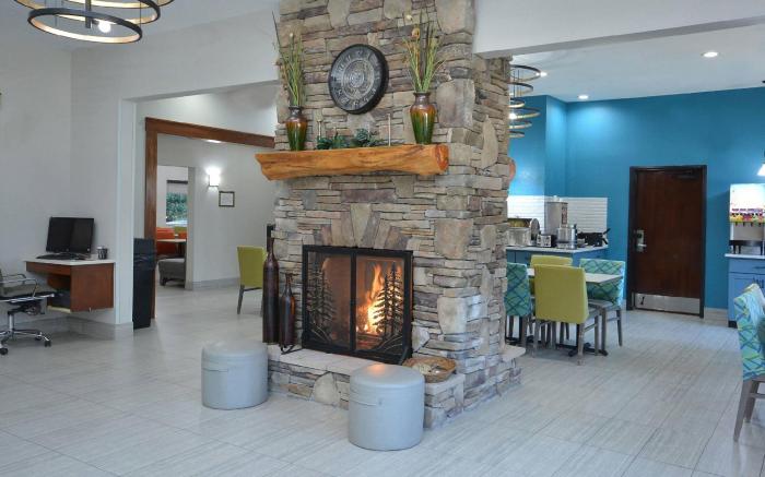 Brookstone Lodge near Biltmore Village, an Ascend Collection Hotel