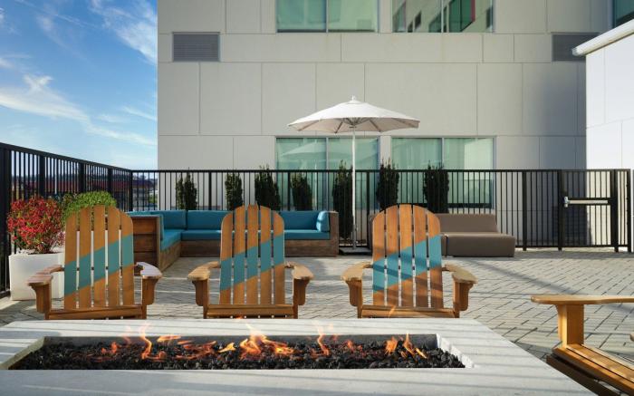 Aloft Knoxville West