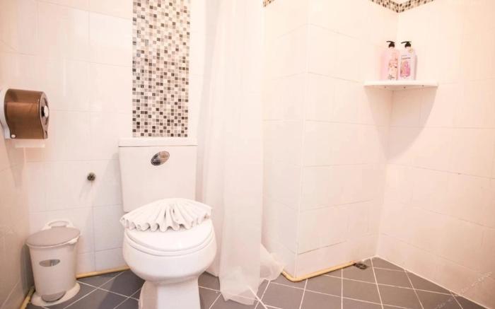 S3/Patong Cheapest / KingBed  Room /Near Bangla 