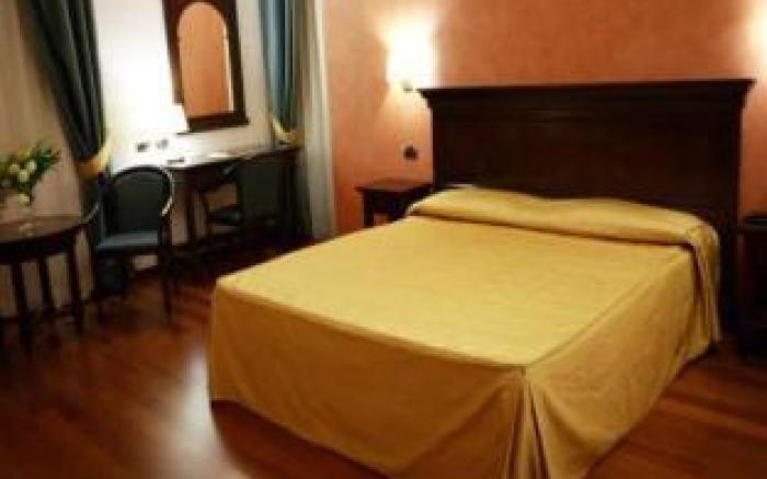 Hotel Teocrito
