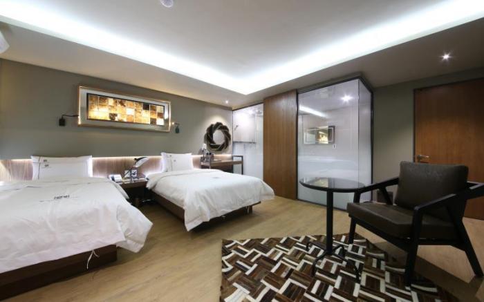 Avenue hotel