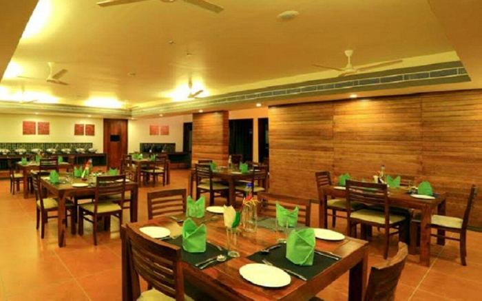 Whispering Waters Resorts Cochin