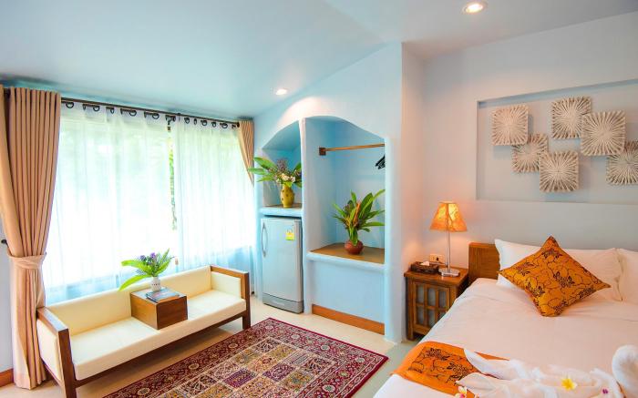 E-outfitting Pai Resort