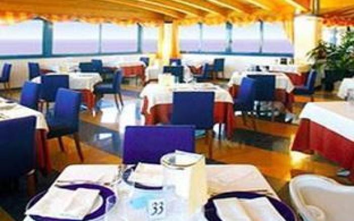 Hotel Yria