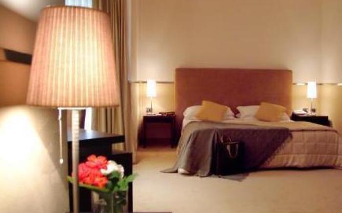 Mini Palace Hotel