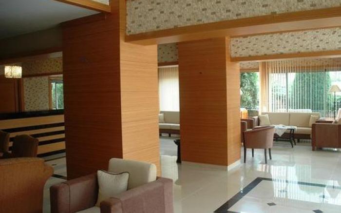 Suite Laguna Hotel