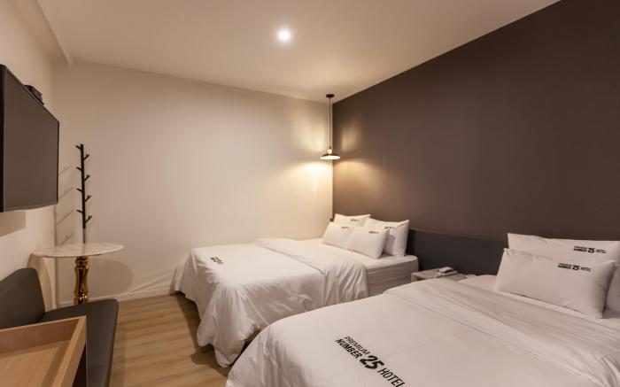 No.25 Hotel Busan (Seomyeon subway station)