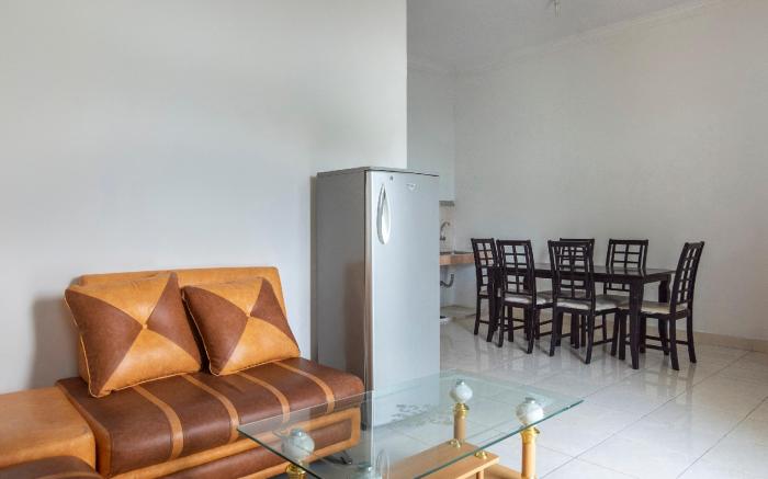 OYO 2950 Grand Suites Palace Syariah