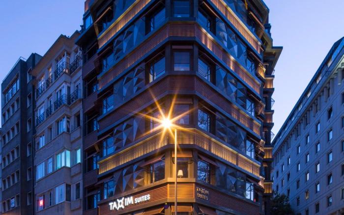 Taxim Suites