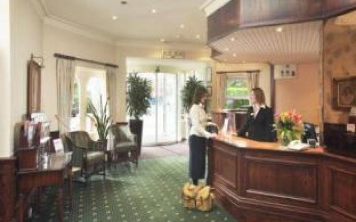 Connaught Lodge