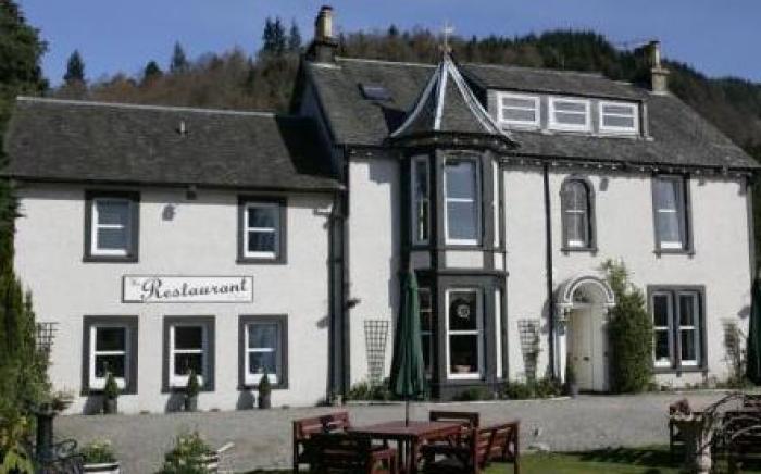 Poppies Hotel